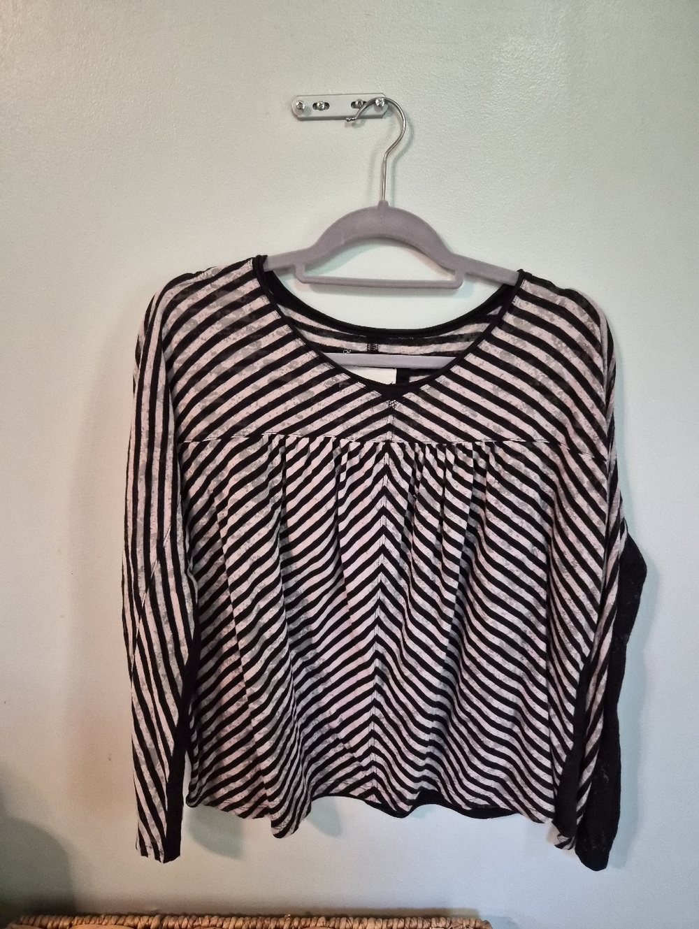Anthropologie Black and White Diagonal Stripe V-Neck Long Sleeve Top